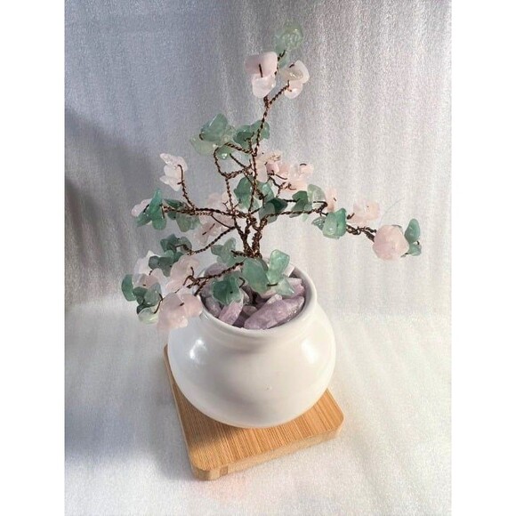 Beautiful Rose Quartz & Green Aventurine Gemstone Tree - Picture 5 of 7